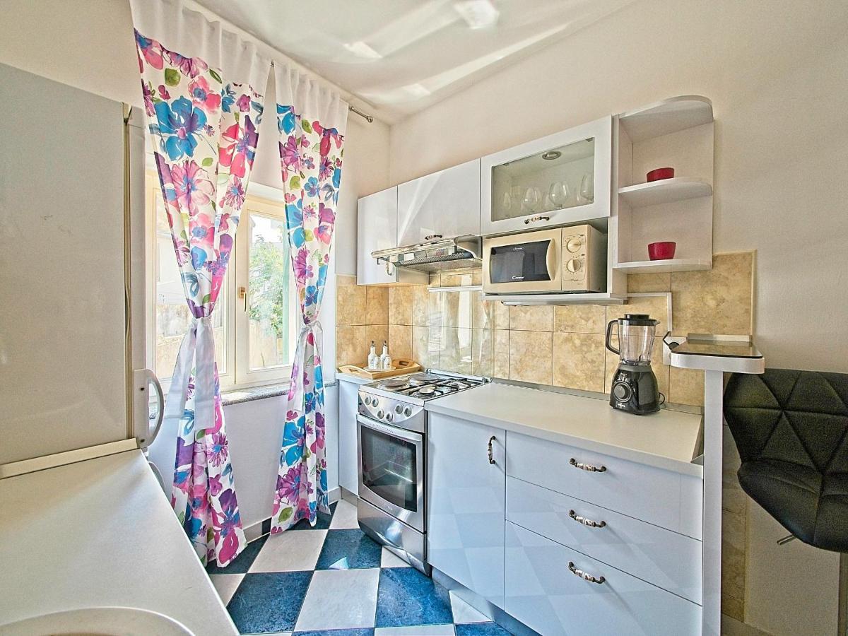 Nina Apartment Сплит Екстериор снимка